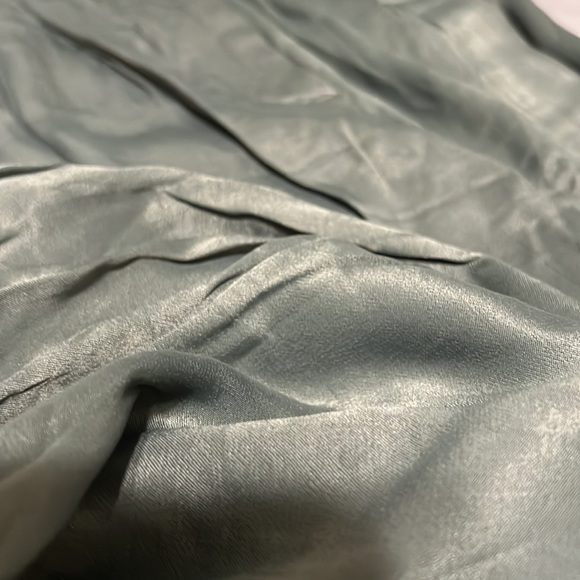 NEW ZARA Satin Effect Full Length Dart Pants in Khaki - Picture 5 of 6